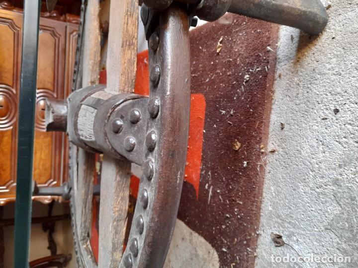 Antig&uuml;edades: Mesa de centro - Foto 4