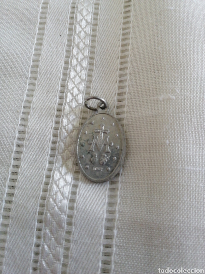 Antig&uuml;edades: Medalla 1830 - Foto 2
