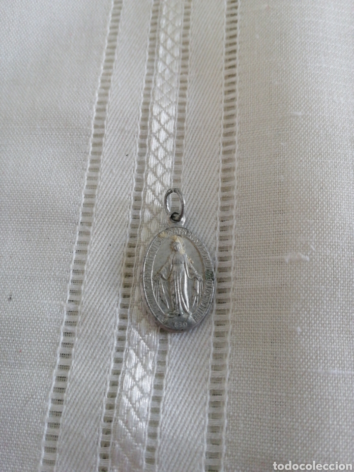Antig&uuml;edades: Medalla 1830 - Foto 1