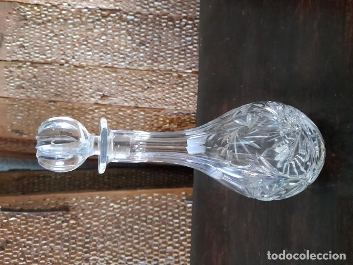 Antig&uuml;edades: Botella d cristal tallado - Foto 1