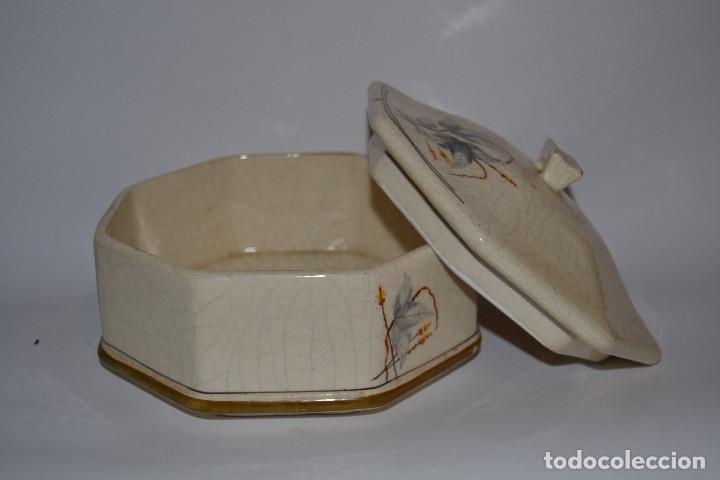 Antig&uuml;edades: Caja DE CERAMICA BELLOCH - Foto 2