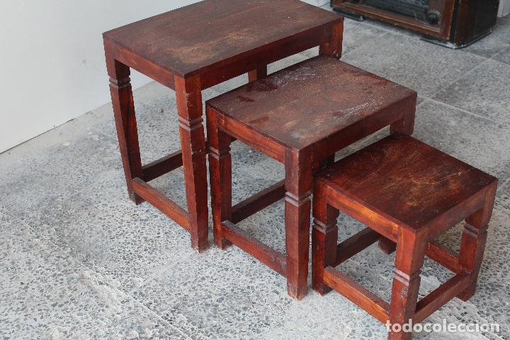 Antig&uuml;edades: set 3 mesas de madera maciza - Foto 2