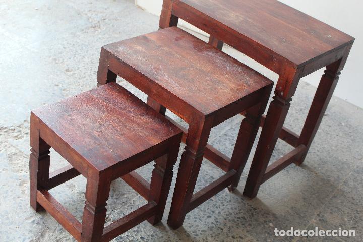 Antig&uuml;edades: set 3 mesas de madera maciza - Foto 3