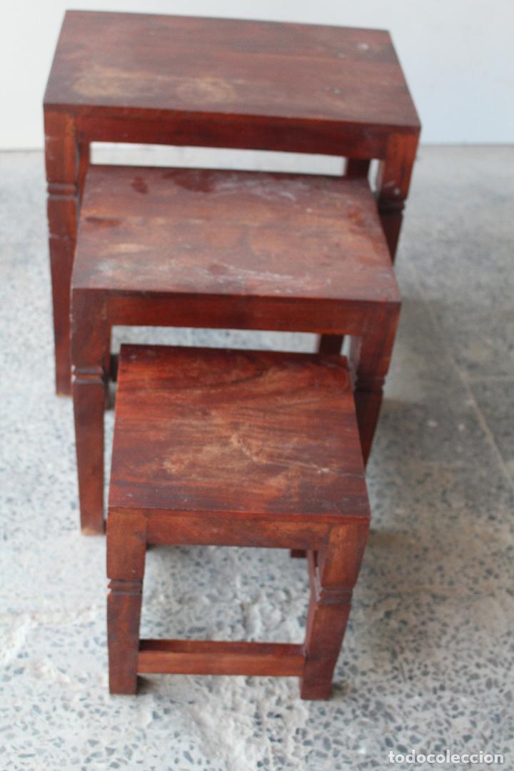 Antig&uuml;edades: set 3 mesas de madera maciza - Foto 4