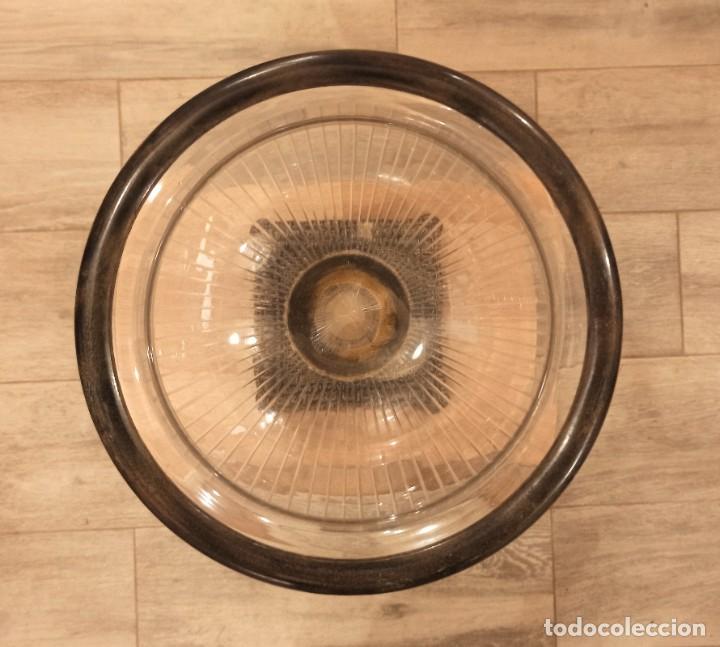 Antig&uuml;edades: Copa Grande Centro de Mesa (Bronce y Cristal) - Foto 3
