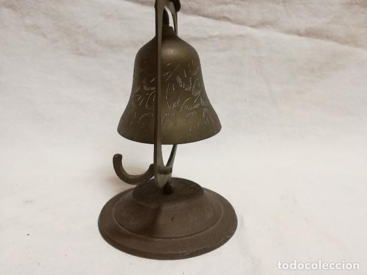 Antig&uuml;edades: CONJUNTO DE CAMPANAS DECORATIVAS DE BRONCE / LATON - Foto 10