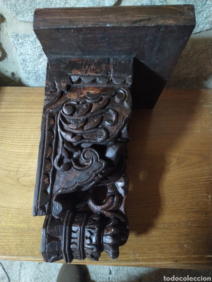 Antig&uuml;edades: Mensula, canecillo O capitel de madera - Foto 2