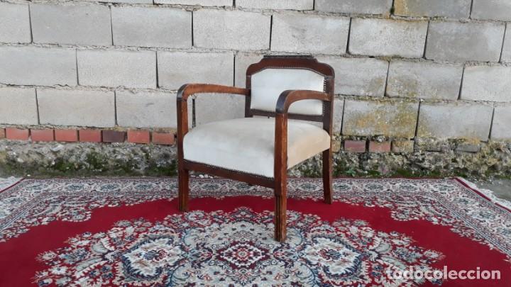 Butaca descalzadora antigua  Restauración de muebles vintage