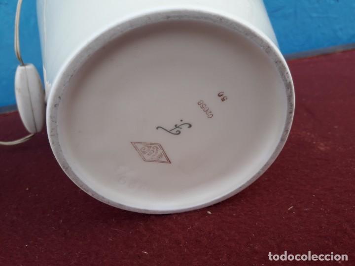 Antig&uuml;edades: Pie de l&aacute;mpara de porcelana - Foto 5