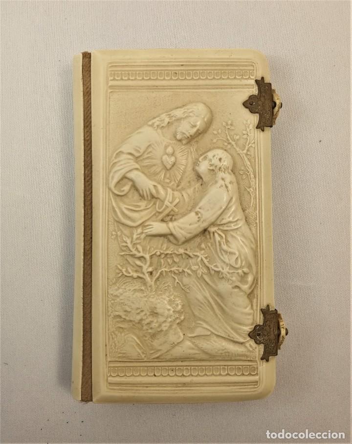 Antig&uuml;edades: ESTUPENDA COLECCI&Oacute;N DE 7 DEVOCIONARIOS PRIMERA COMUNI&Oacute;N - Foto 2