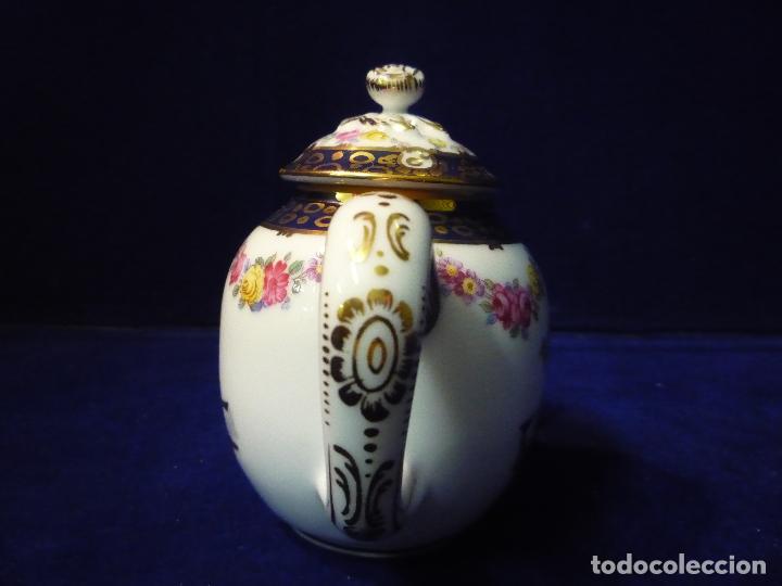 Antig&uuml;edades: TETERA PORCELANA COLECCION - Foto 6