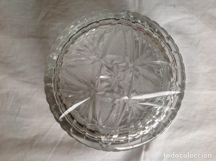 Antig&uuml;edades: Caja circular de cristal tallado - Foto 2