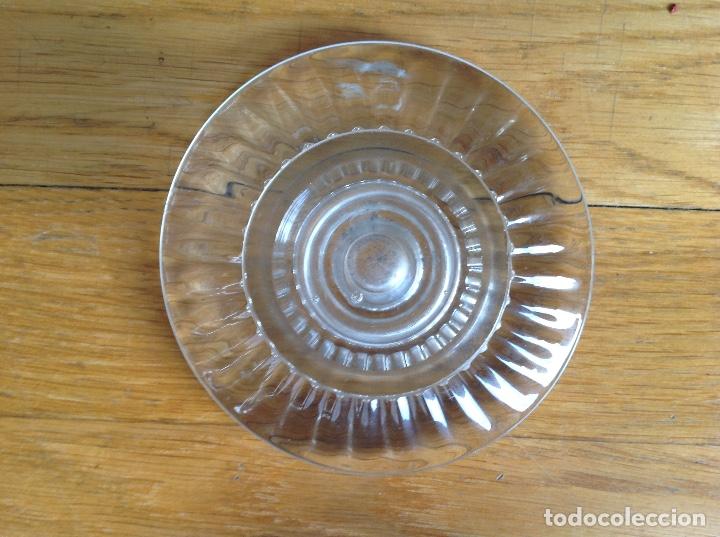 Antig&uuml;edades: Soporte para vela de cristal - Foto 3
