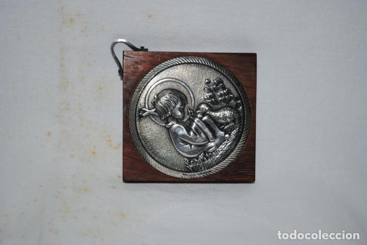 Antig&uuml;edades: MEDALLA DEL DIVINO PASTORCITO , PLATA . - Foto 2