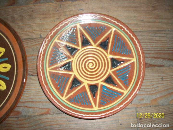 Antig&uuml;edades: LOTE DE 4 PLATOS DE CERAMICA - Foto 3