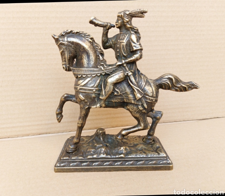 Antig&uuml;edades: FIGURA DE BRONCE CON CARTERO DE LA &Eacute;POCA A CABALLO - Foto 1