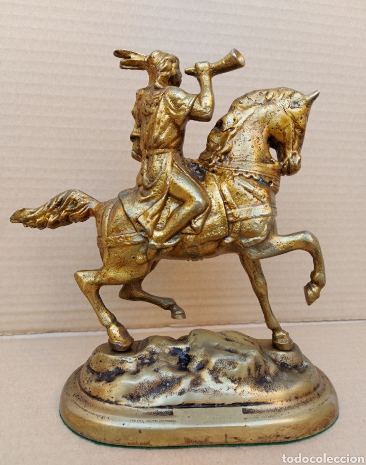 Antig&uuml;edades: FIGURA DE BRONCE CON CARTERO DE LA &Eacute;POCA A CABALLO - Foto 1