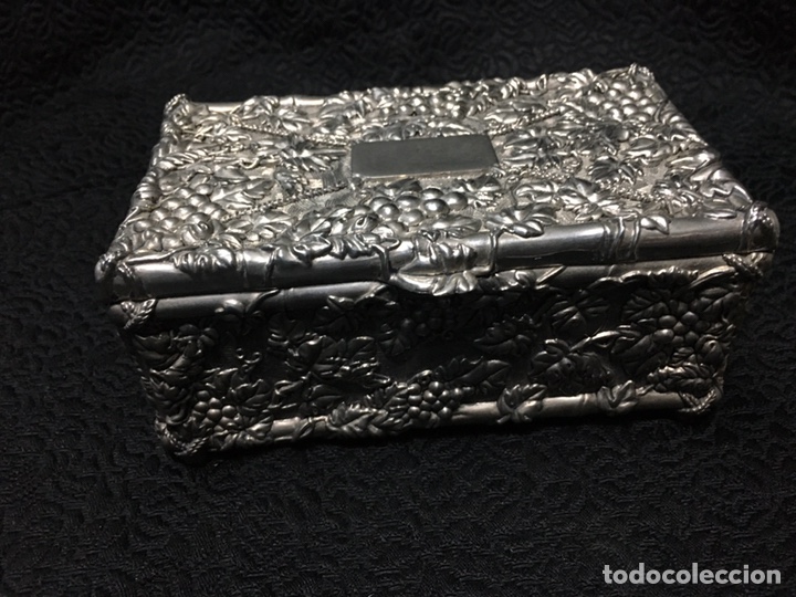 Antig&uuml;edades: Caja metal - Foto 10