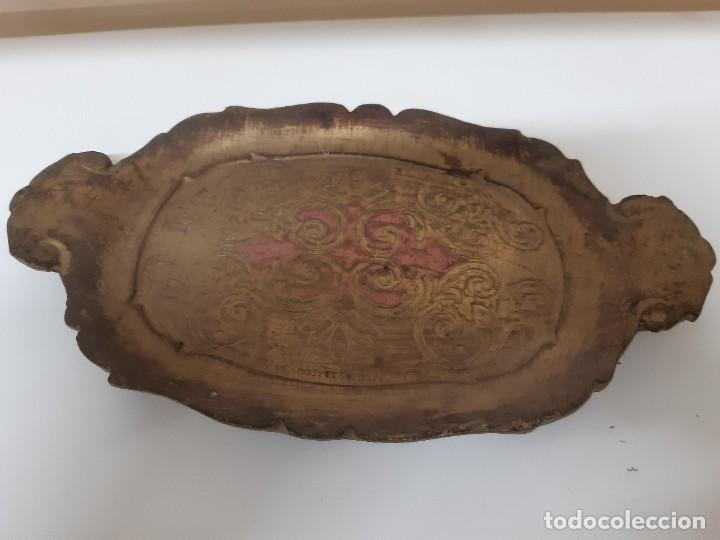 Antig&uuml;edades: bandeja de madera antigua - Foto 2