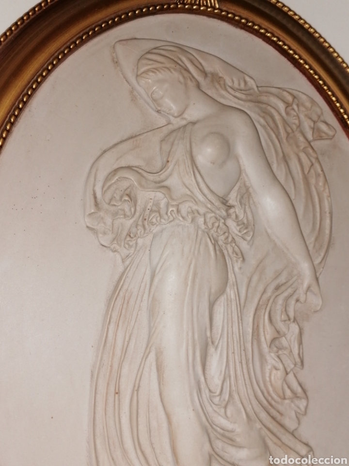 Antig&uuml;edades: Roset&oacute;n en relieve - Foto 3