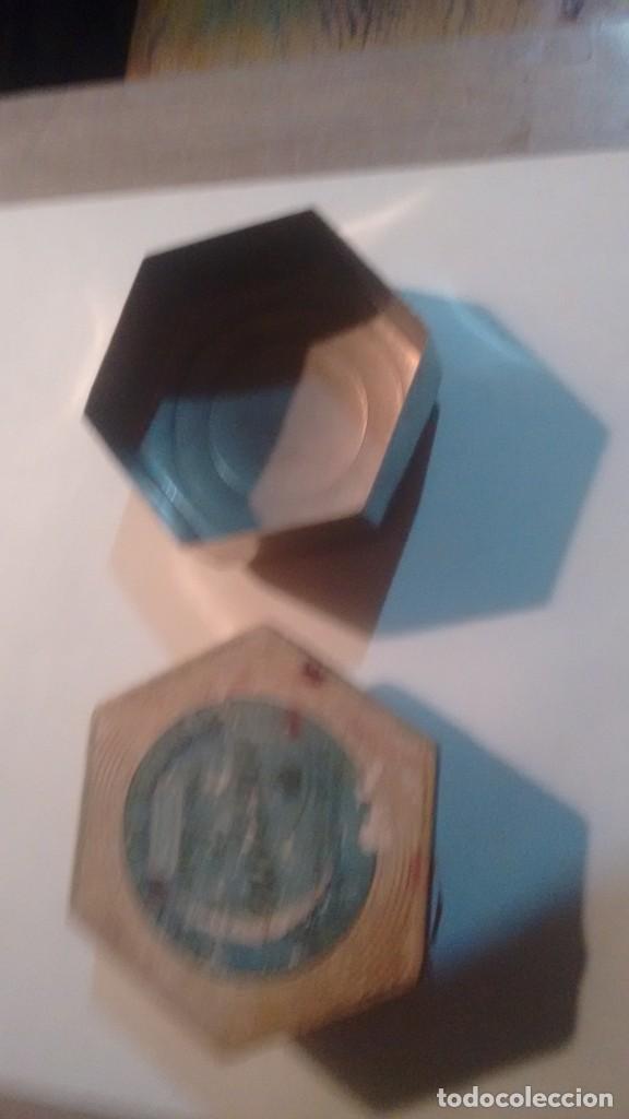 Antig&uuml;edades: POLVERA DE MUJER ANTIGUA - Foto 1