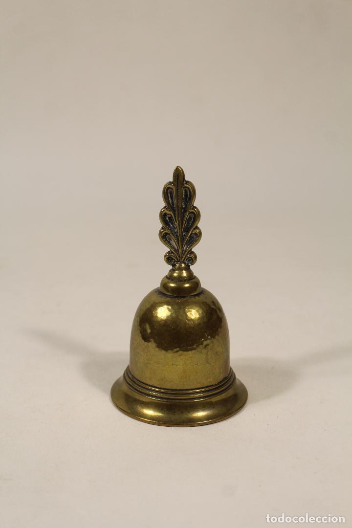 Antig&uuml;edades: campana de bronce metal - Foto 1