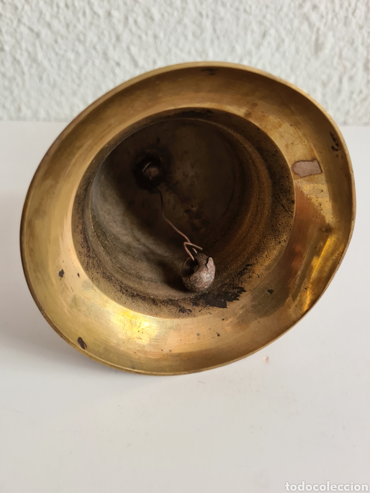 Antig&uuml;edades: Campana de Bronce y mango de Madera para Procesi&oacute;n - Foto 21
