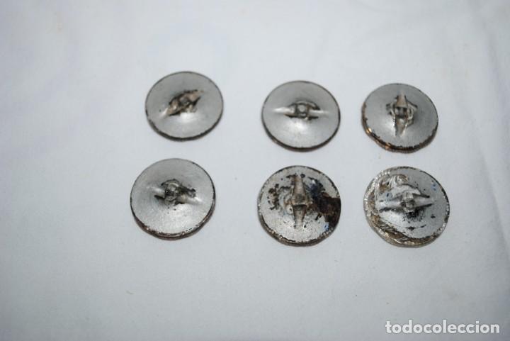 Antig&uuml;edades: BOTONES DE CRISTAL , Y DORADOS . - Foto 2