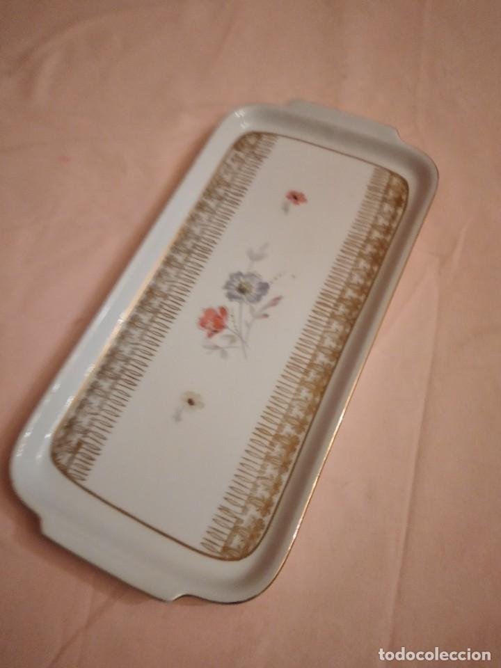 Antig&uuml;edades: Antigua bandeja rectangular de porcelana bavaria - Foto 1