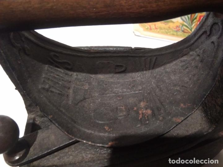 Antig&uuml;edades: PLANCHA DE CARBON - Foto 6