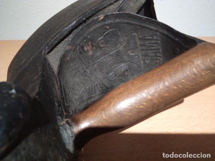 Antig&uuml;edades: PLANCHA DE CARBON - Foto 7