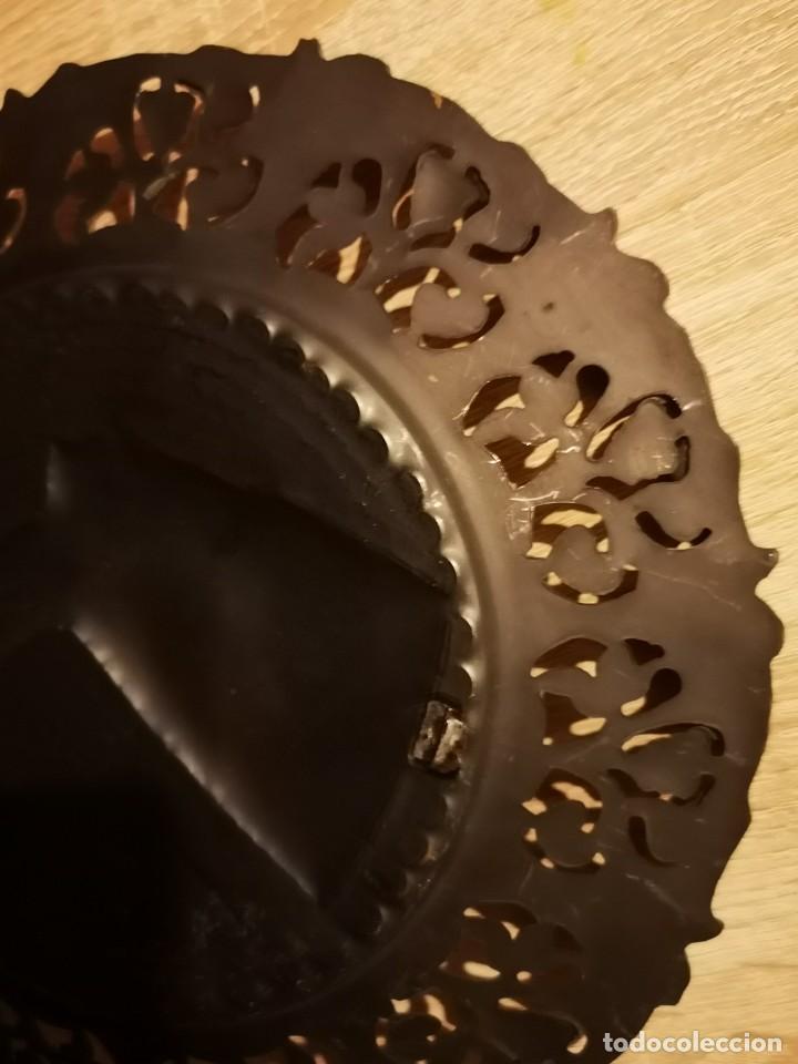 Antig&uuml;edades: Plato de cobre con grabado egipcio - Foto 2