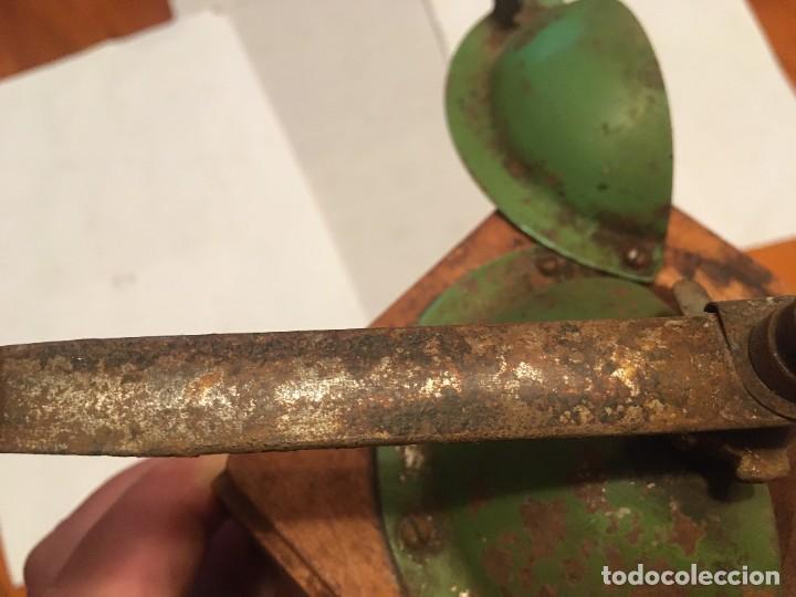 Antig&uuml;edades: molinillo de cafe antiguo marca ELMA - Foto 8