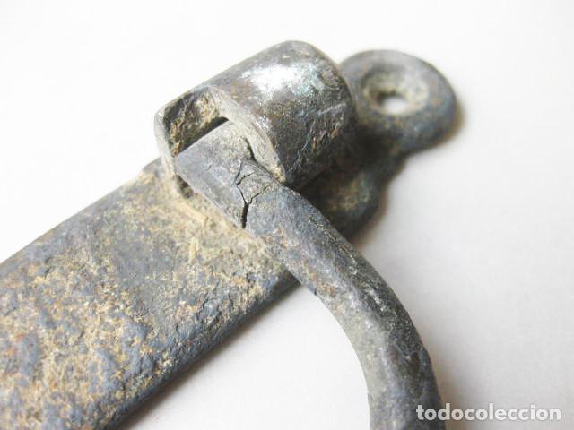 Antig&uuml;edades: ANTIGUA ASA DE BRONCE O LAT&Oacute;N - Foto 4