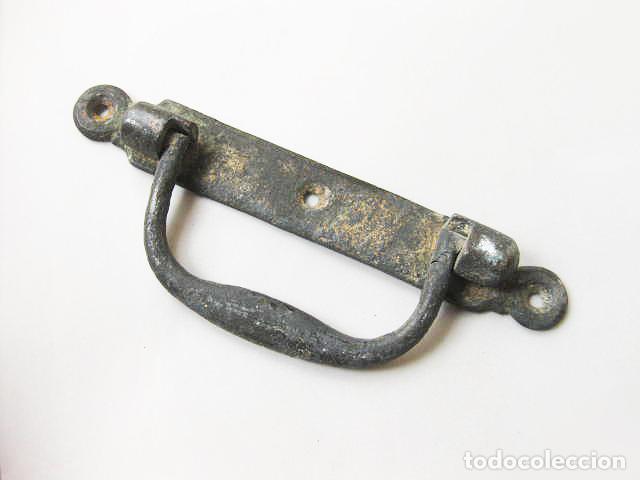 Antig&uuml;edades: ANTIGUA ASA DE BRONCE O LAT&Oacute;N - Foto 1