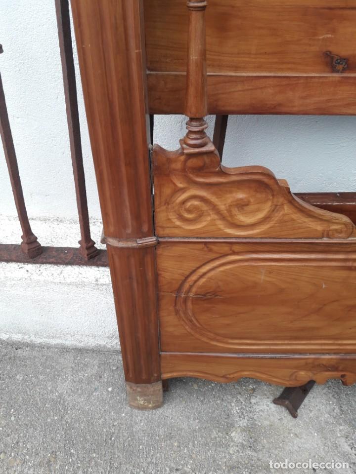 Antig&uuml;edades: Cama siglo XIX - Foto 5
