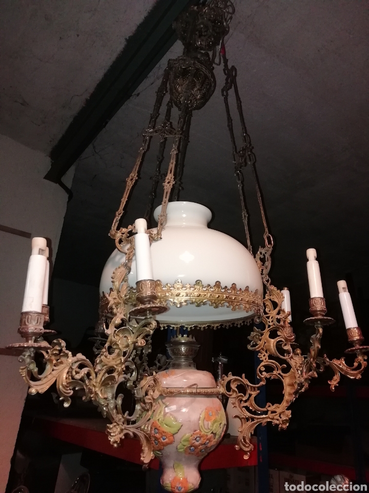 Antig&uuml;edades: QUINQUE DE BRONCE Y OPALINA S XIX - Foto 1