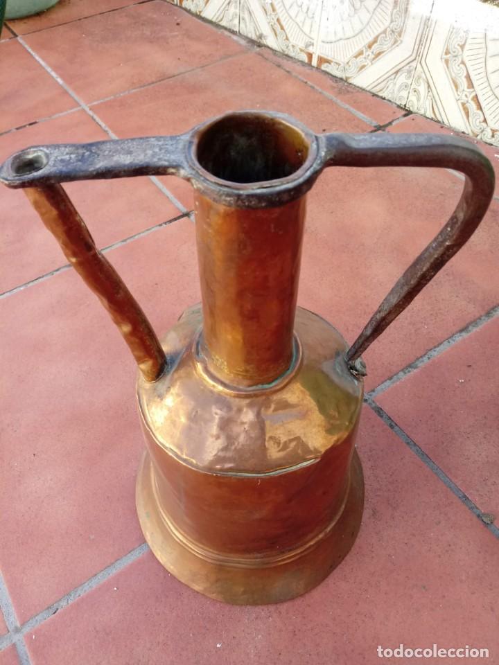 Antiquit&eacute;s: Aceitera de Cobre del siglo XVIII
