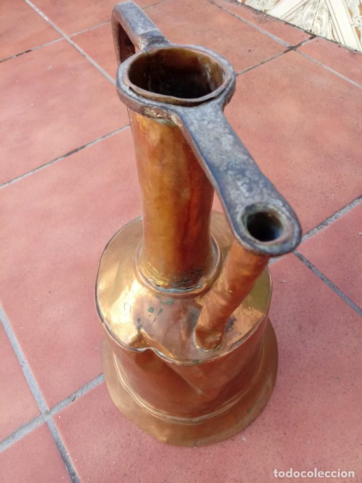 Antig&uuml;edades: Aceitera de Cobre del siglo XVIII - Foto 4