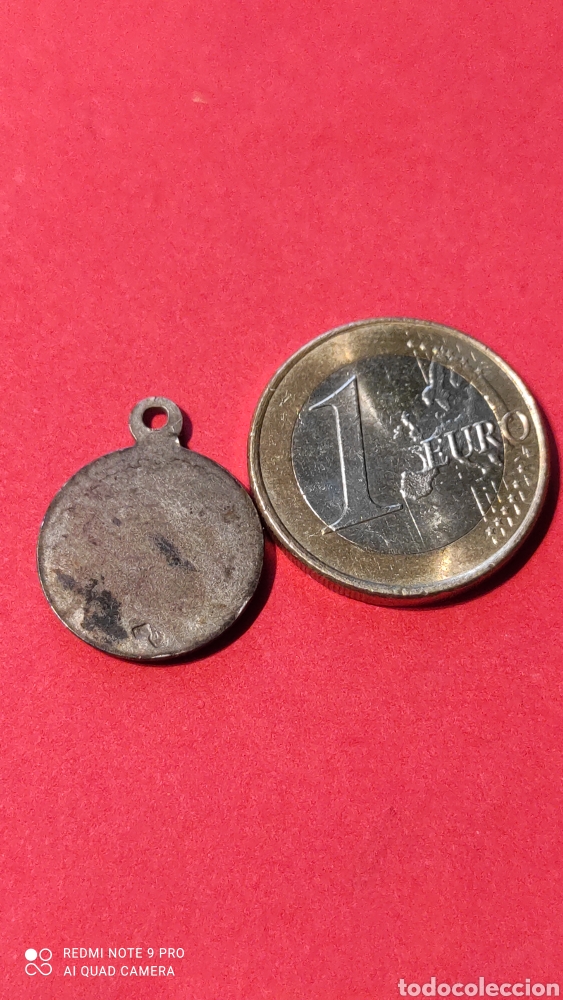 Antig&uuml;edades: Medalla Santa Eulalia de M&eacute;rida. Plata - Foto 2
