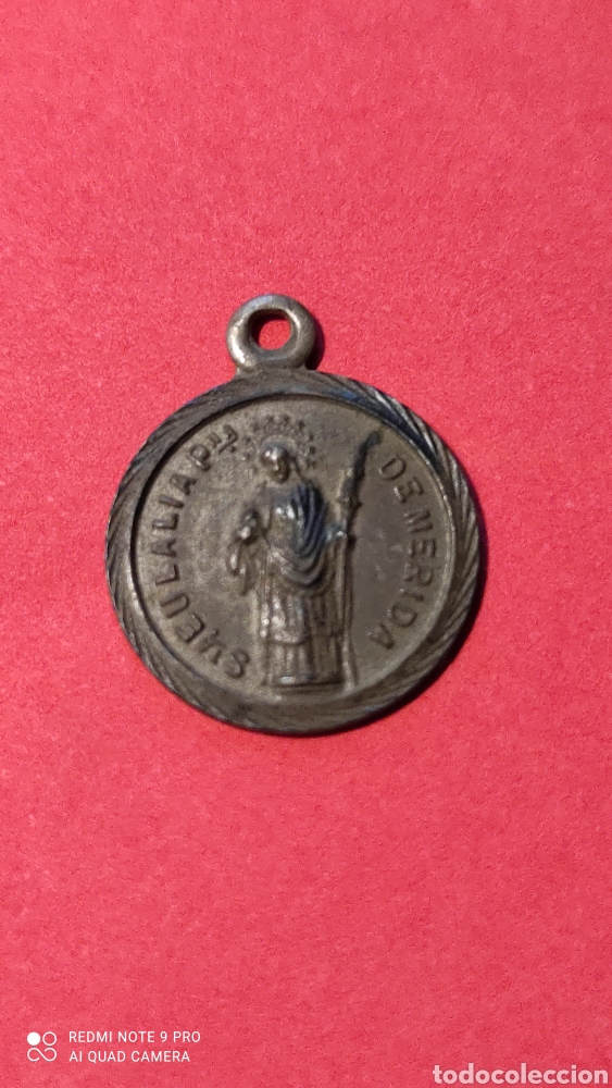 Antig&uuml;edades: Medalla Santa Eulalia de M&eacute;rida. Plata - Foto 1
