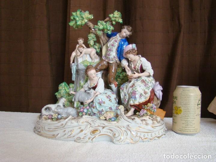 Antig&uuml;edades: Figura de SITZENDORF - Foto 1