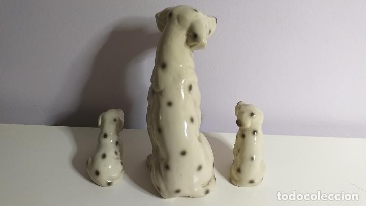 Antig&uuml;edades: Figuras decorativas. 3 Perros d&aacute;lmatas - Foto 5