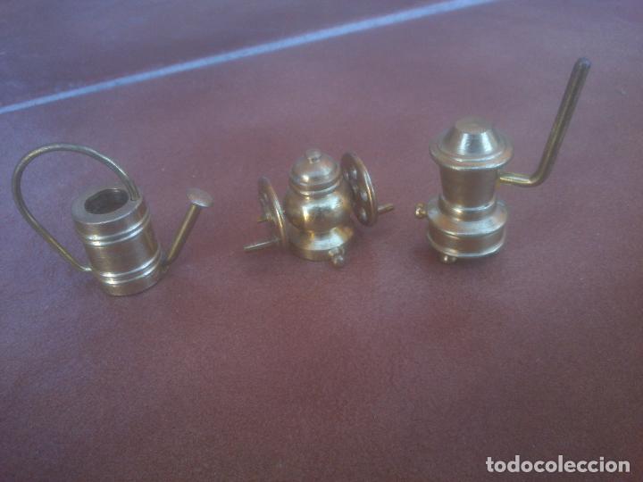 Antig&uuml;edades: ANTIGUEDADES EN MINIATURA