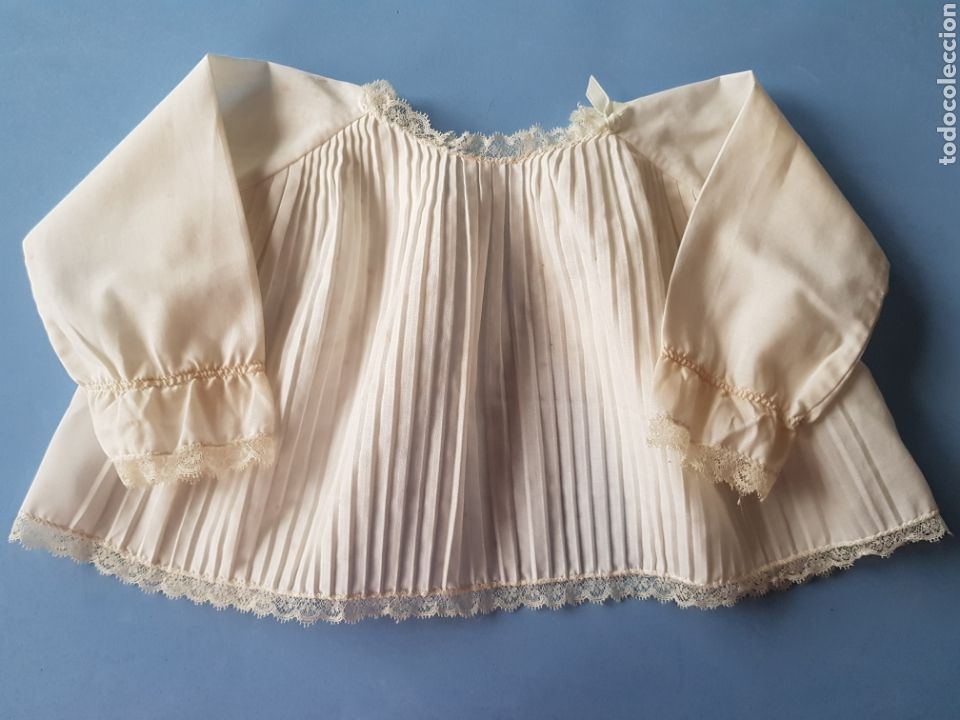 Antig&uuml;edades: Blusa de Beb&eacute; antigua - Foto 1