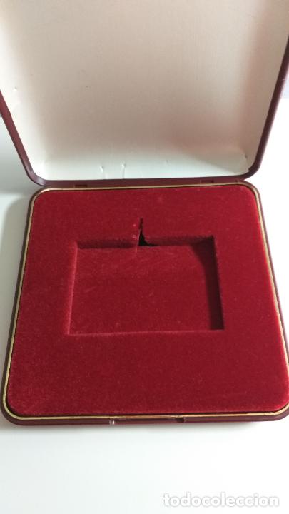 Antig&uuml;edades: Antigua caja roja para joyas o complementos - Foto 5