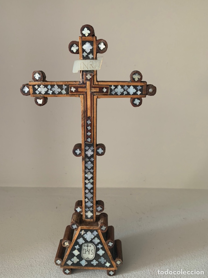 Antig&uuml;edades: Cruz de Taracea nacar - Foto 3