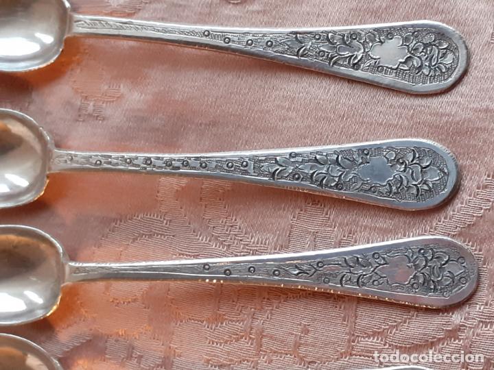 Antig&uuml;edades: Cucharita de Moka de plata - Foto 3
