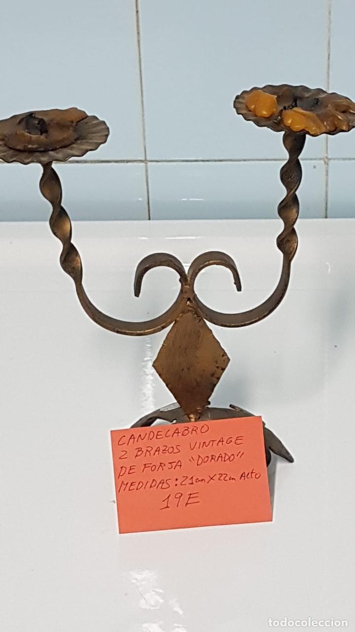 Antig&uuml;edades: Candelabro 2 brazos Vintage de forja - Foto 5