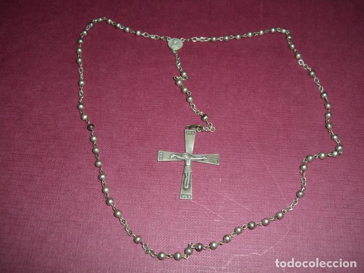 Antig&uuml;edades: ROSARIO EN METAL PLATEADO - Foto 1